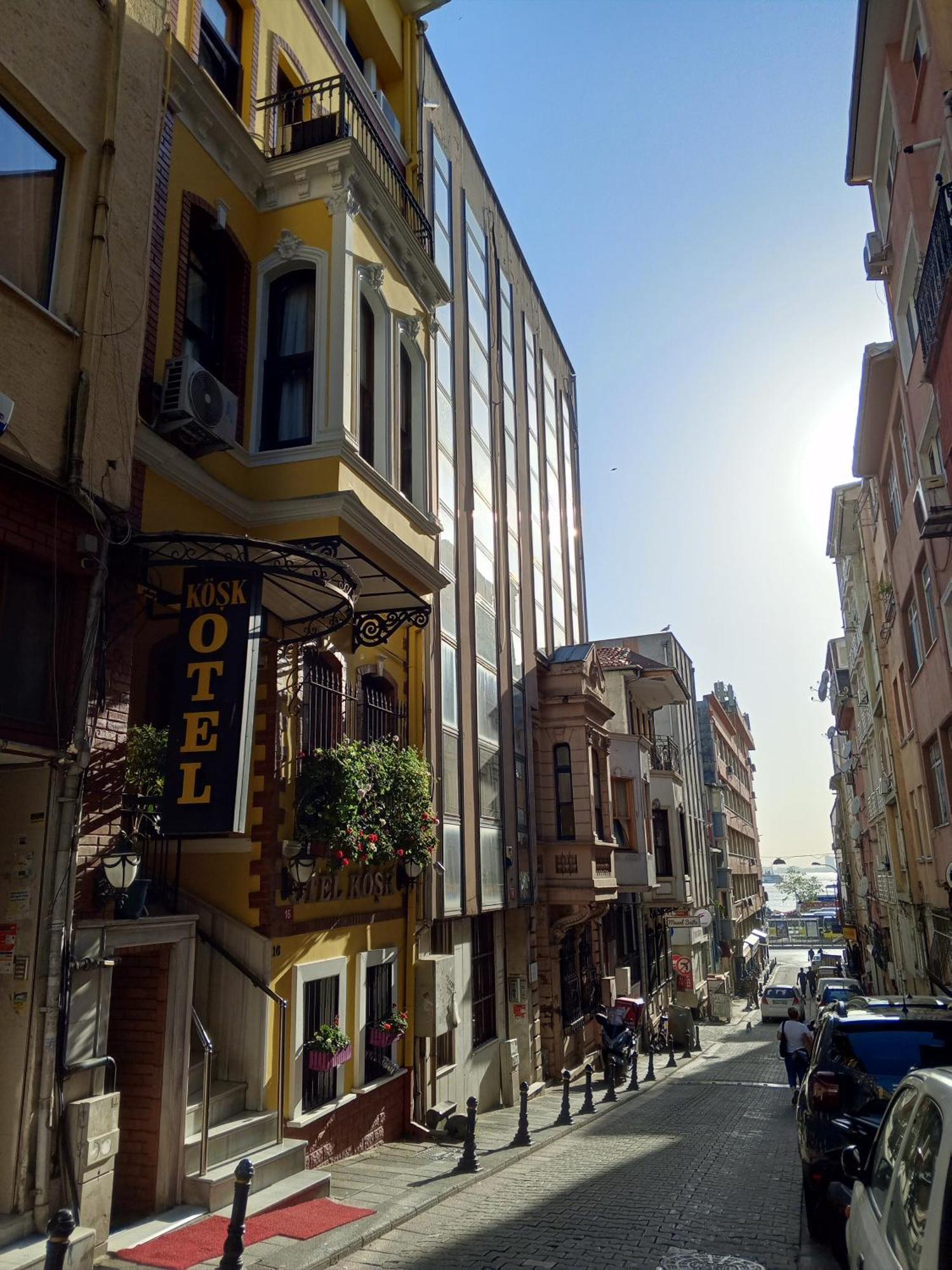 Kosk Hotel Kadikoy Isztambul Kültér fotó