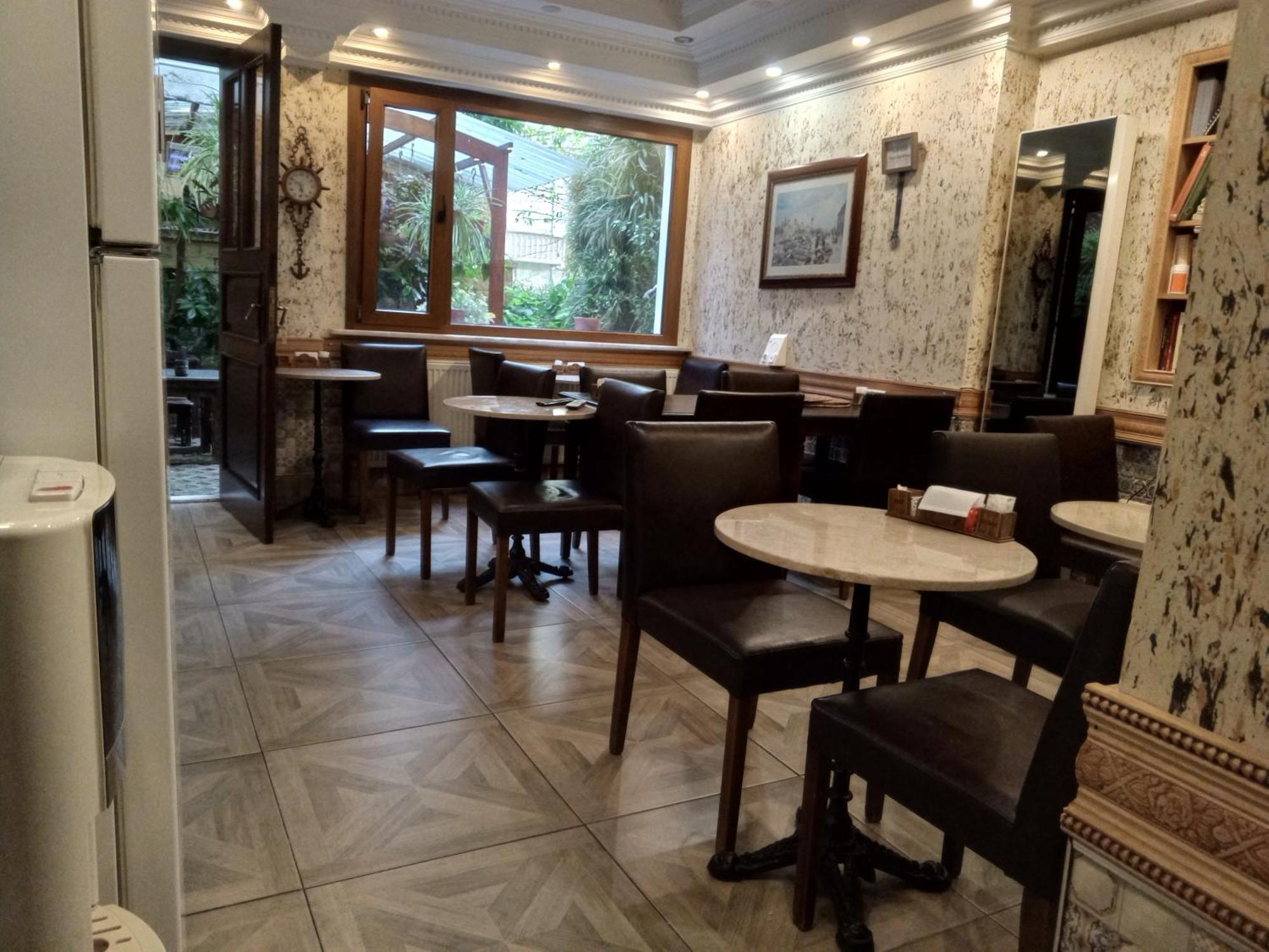 Kosk Hotel Kadikoy Isztambul Kültér fotó