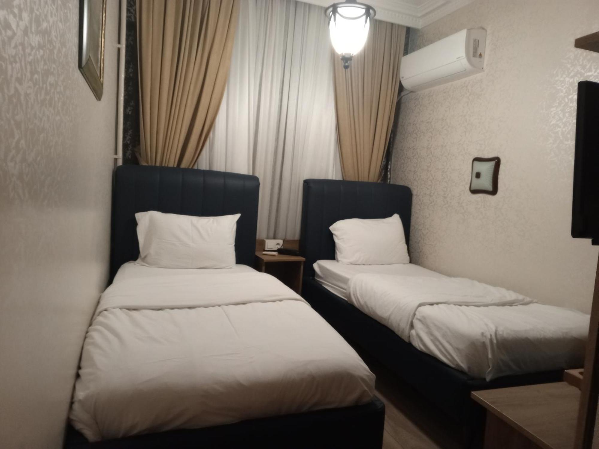Kosk Hotel Kadikoy Isztambul Kültér fotó