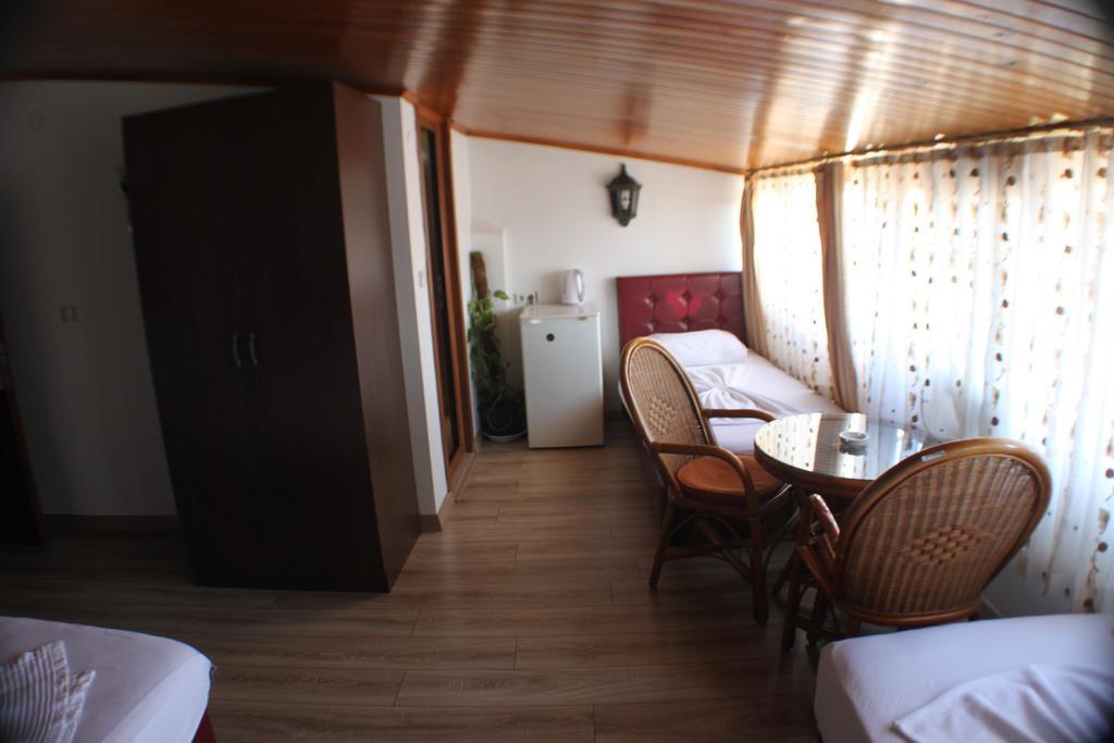 Kosk Hotel Kadikoy Isztambul Kültér fotó