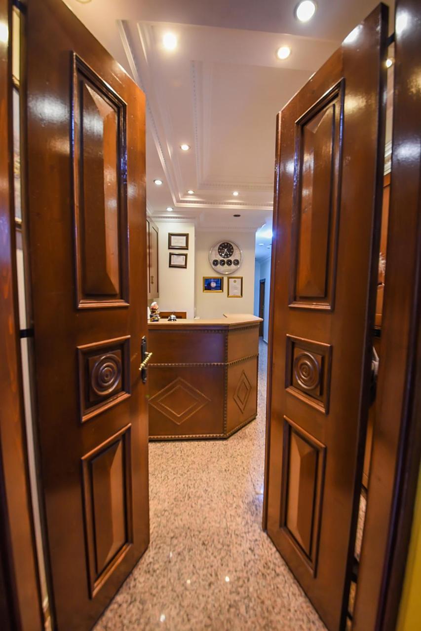 Kosk Hotel Kadikoy Isztambul Kültér fotó