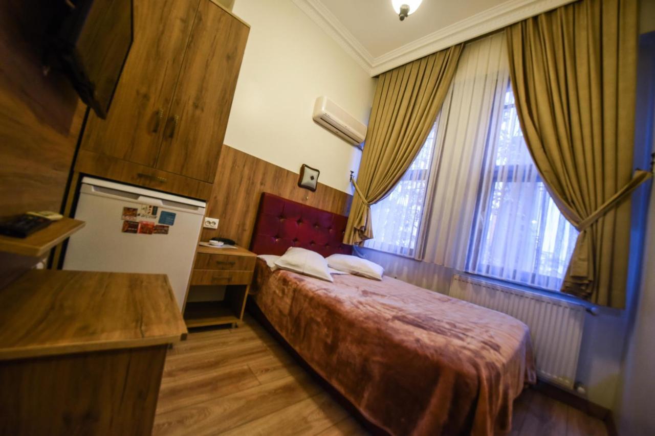 Kosk Hotel Kadikoy Isztambul Kültér fotó