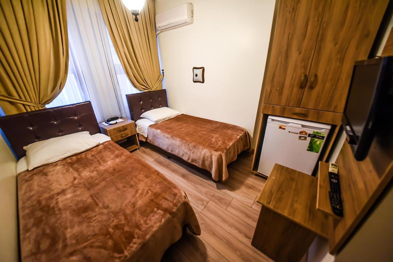 Kosk Hotel Kadikoy Isztambul Kültér fotó